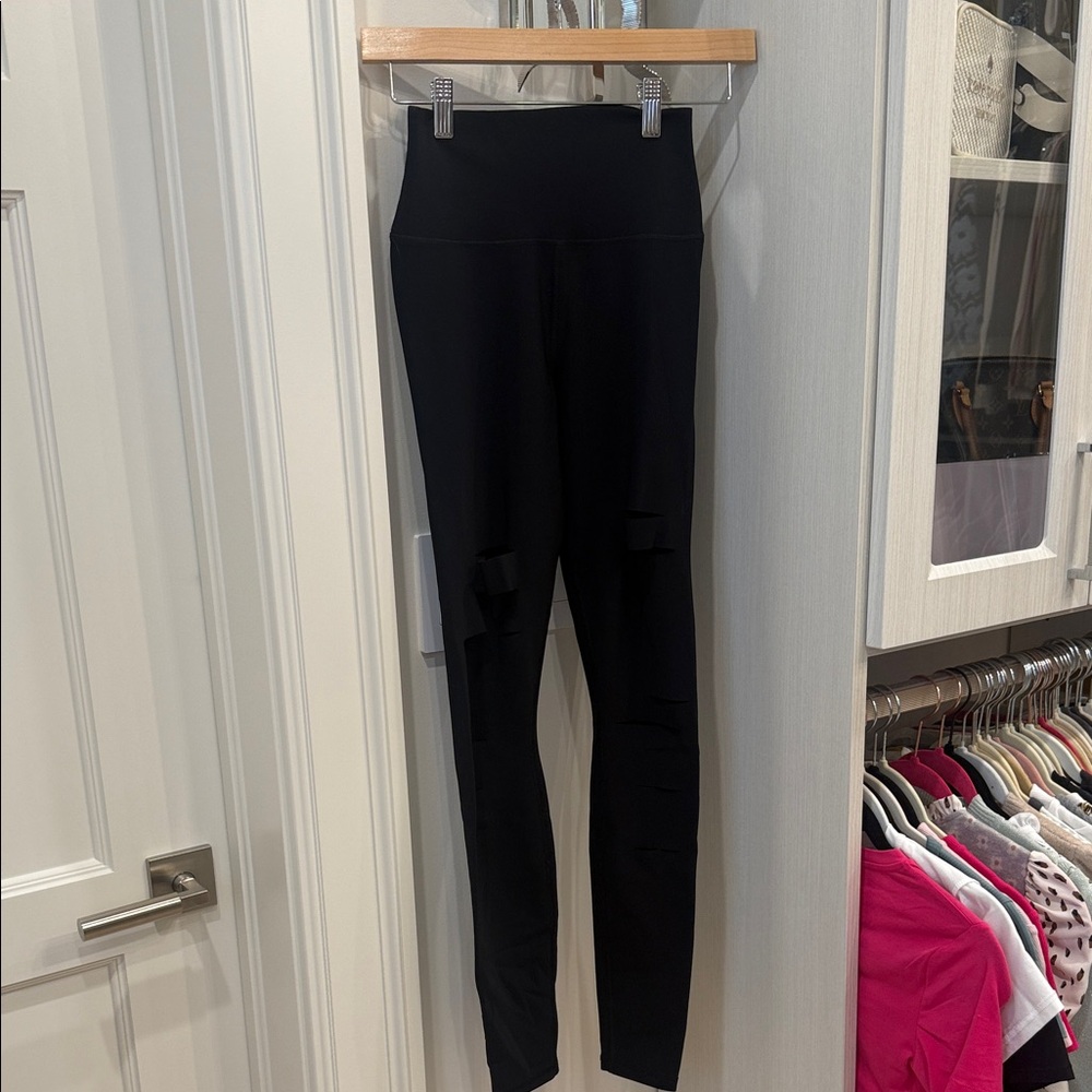 ALO Yoga Black High-Waisted Leggings